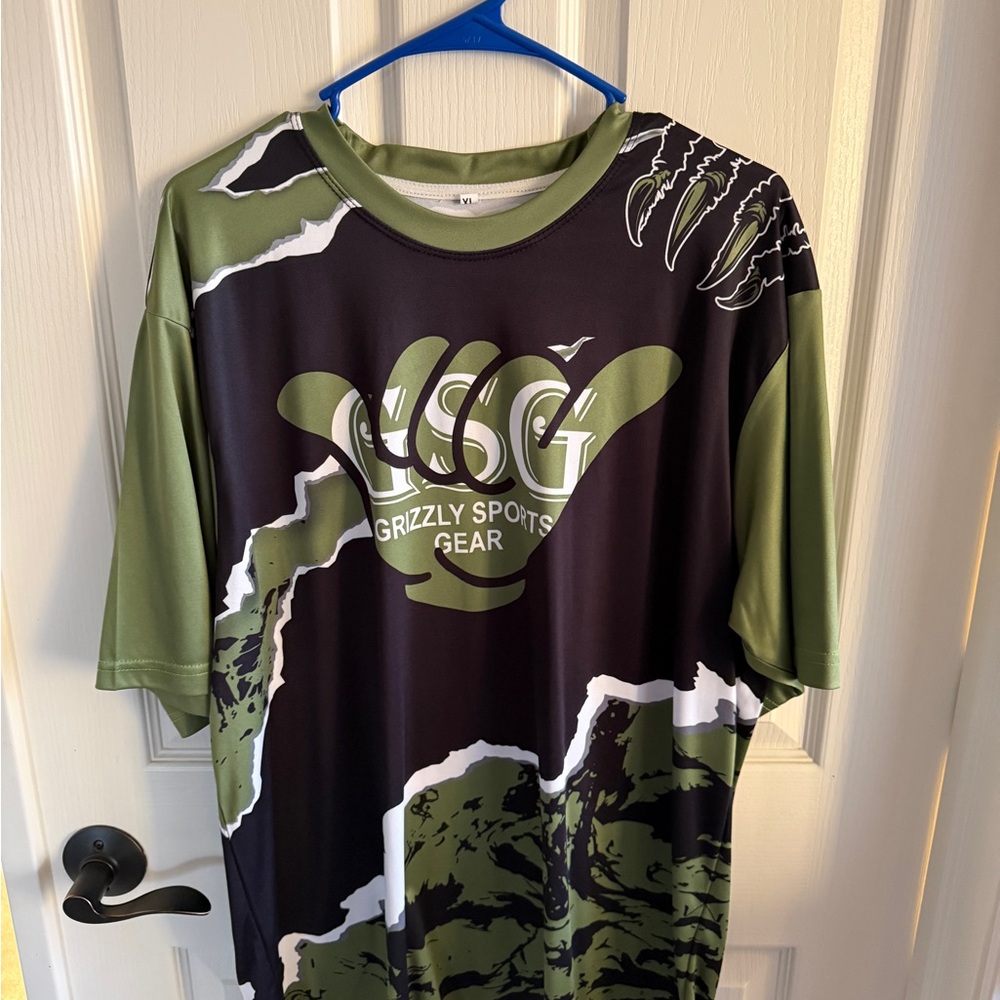 Grizzly Sports Gear Graphic T-Shirt